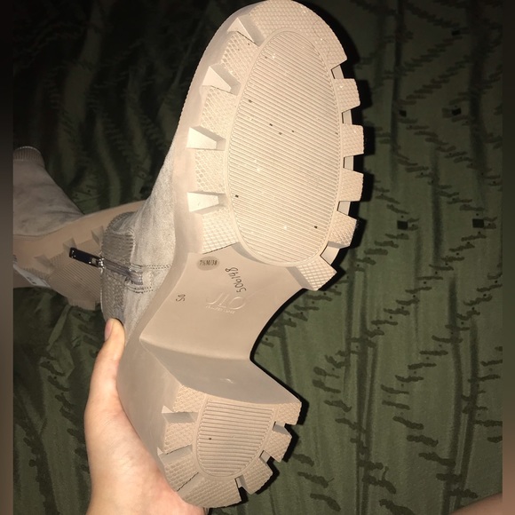 JLO Heeled Booties - Picture 5 of 5